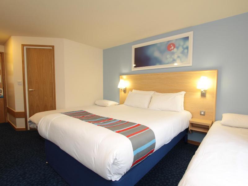 Travelodge Leatherhead Esterno foto