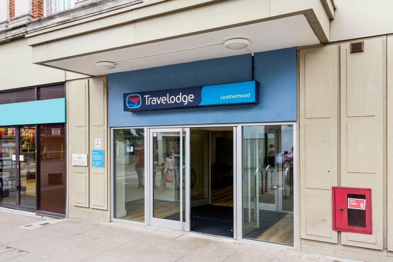 Travelodge Leatherhead Esterno foto